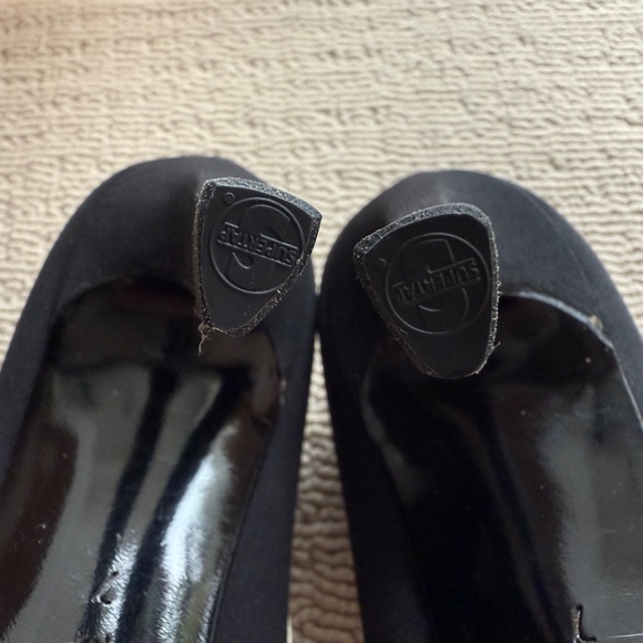 YVEST SAINT LAURENT Heels, Cap-Toe, Satin, Size 7M, Good Condition - Picture 16 of 16